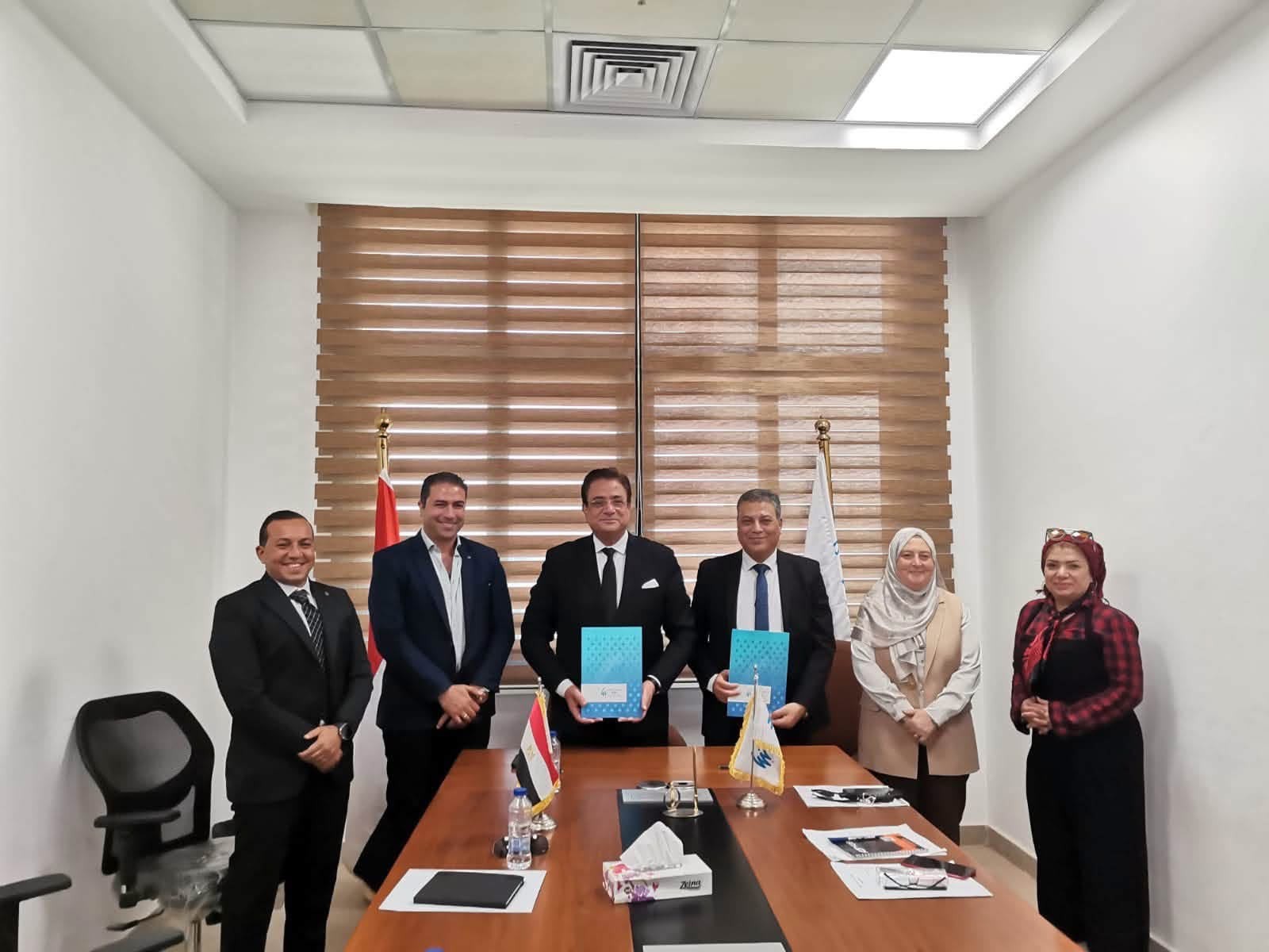 جامعة بنها الأهلية توقع بروتوكولي تعاون مع مجموعة كريازي ومجموعة أوراسكوم للإنشاءات في إطار استراتيجية جامعة بنها الأهلية